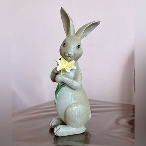 Eastern Bunny decor